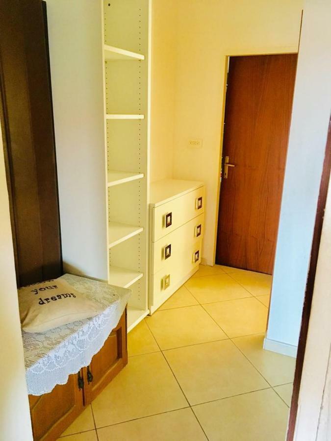 Apartmani Nina ชิเบนิก ภายนอก รูปภาพ